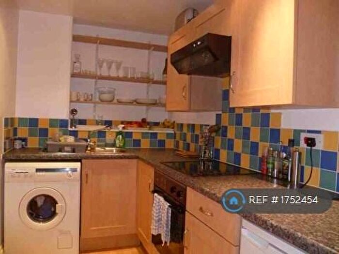 1 Bedroom Flat To Rent In Thornhill Road, Plymouth, PL3
