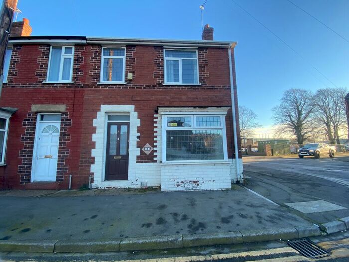 3 Bedroom House To Rent In St. Catherines Avenue, Doncaster, DN4