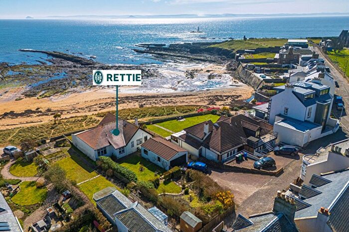 3 Bedroom Detached House For Sale In Beachfield, Chapel Green, Earlsferry, Leven, KY9