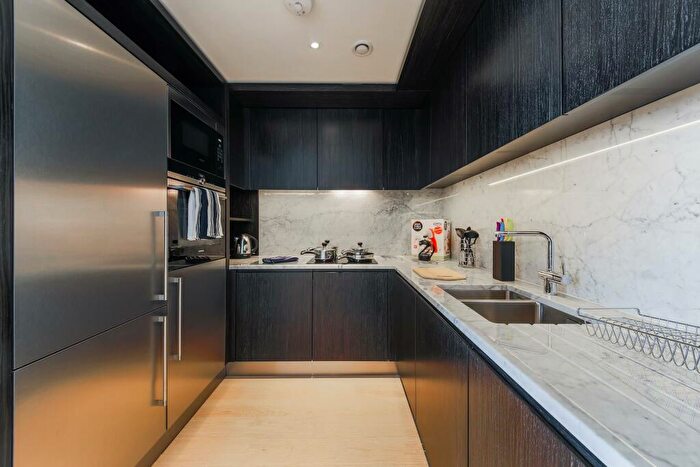 1 Bedroom Apartment To Rent In Charrington Tower, New Providence Wharf, London, E14