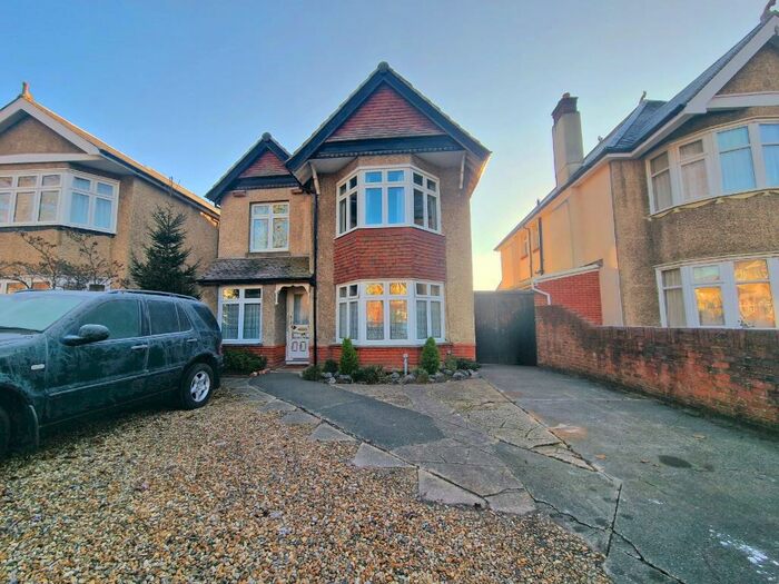 2 Bedroom Maisonette To Rent In Shirley Avenue, Shirley, SO15
