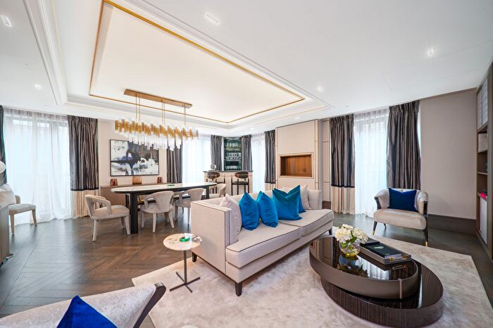 2 Bedroom Flat To Rent In Ashburton Place, Mayfair, London, United Kingdom, Mayfair, W1J