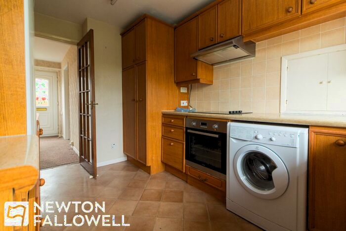 3 Bedroom Bungalow For Sale In St Martins Road, North Leverton, DN22