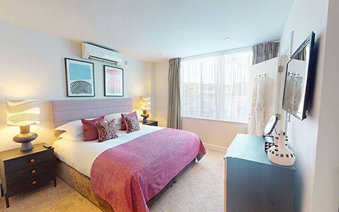 3 Bedroom Flat To Rent In Harrington Court, Harrington Road, London, SW7