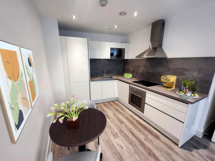 1 Bedroom Flat To Rent In Waterford House, Bayscape, Cardiff Marina, CF11