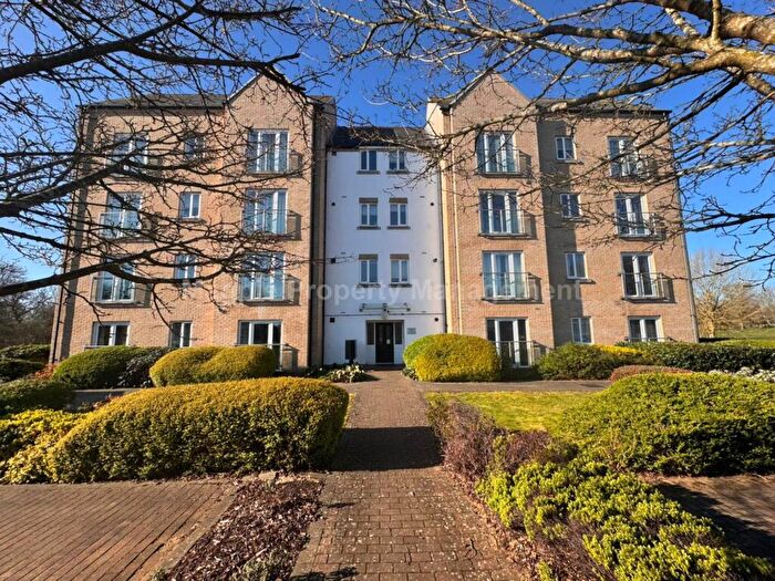 2 Bedroom Apartment To Rent In Little Paxton, PE19