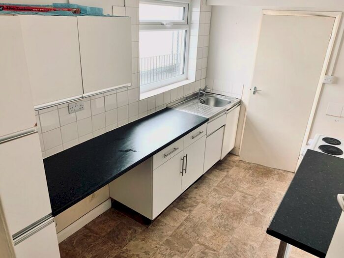 1 Bedroom Flat To Rent In Laneham Street, Scunthorpe, DN15