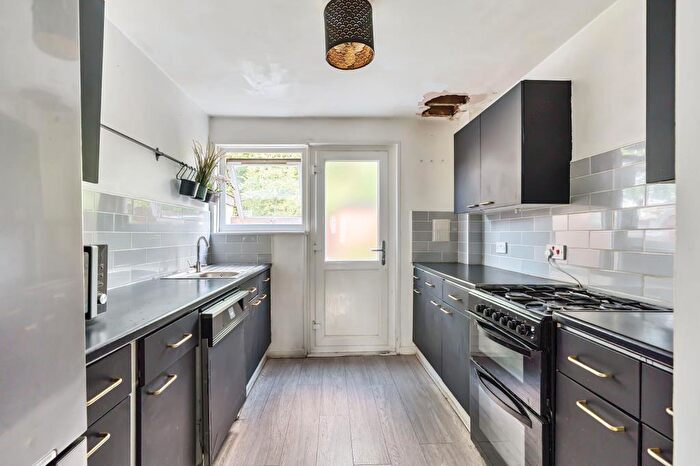 3 Bedroom Terraced House For Sale In Lane End, Buckinghamshire, HP14