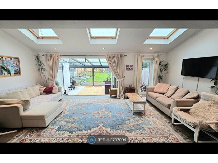 4 Bedroom Semi Detached House To Rent In Mortimer Road, Grazeley, Reading, RG7