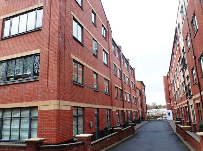 2 Bedroom Flat To Rent In Mint Drive, Hockley, Birmingham, B18