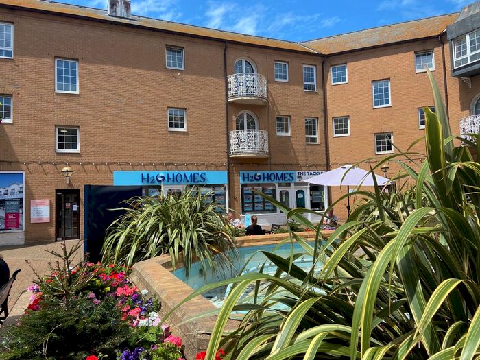 1 Bedroom Flat To Rent In Brighton Marina Village, Brighton, BN2