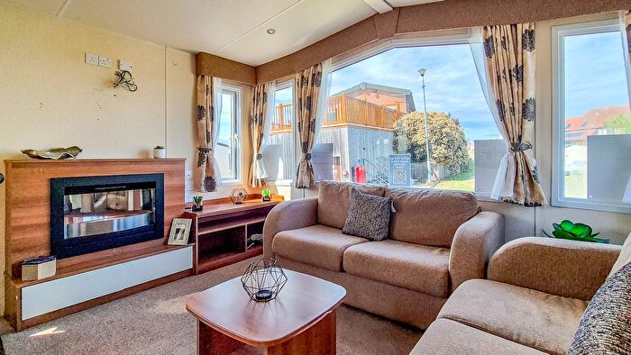 2 Bedroom Mobile/park Home For Sale In Burghead, Elgin, IV30
