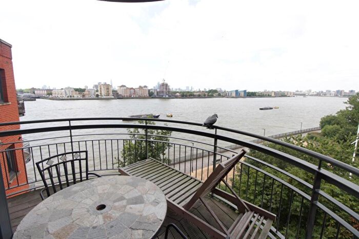 2 Bedroom Flat To Rent In New Atlas Wharf, Westferry Rd., E14
