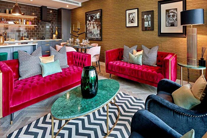 2 Bedroom Apartment To Rent In Gauging Square, London Dock, E1W