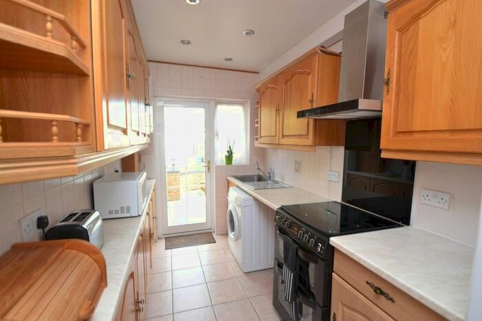 3 Bedroom End Of Terrace House To Rent In Kings Road, Harrow, HA2