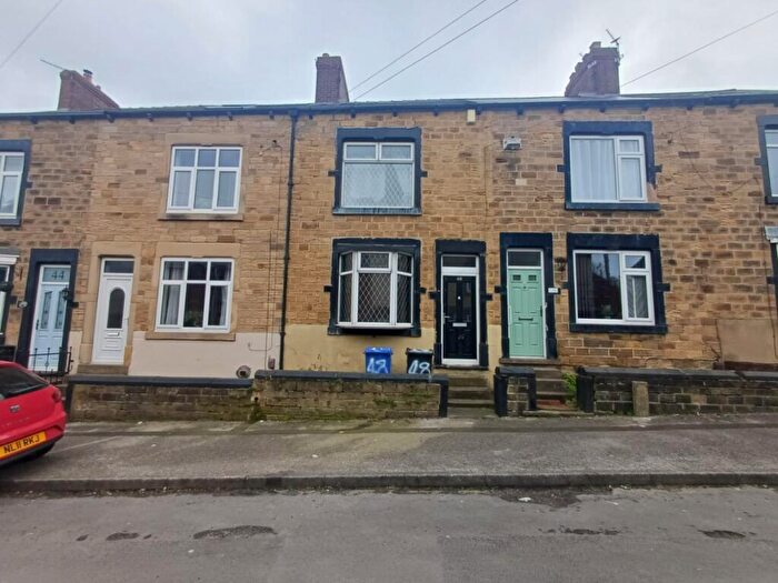 2 Bedroom House To Rent In Blenheim Road, Barnsley, S70