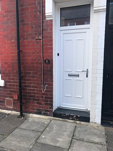 2 Bedroom Flat To Rent In Revesby Street South Shields, NE33