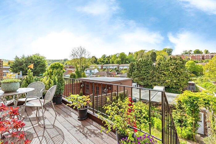 3 Bedroom Terraced House For Sale In Merivale Grove, Chatham, Kent, ME5