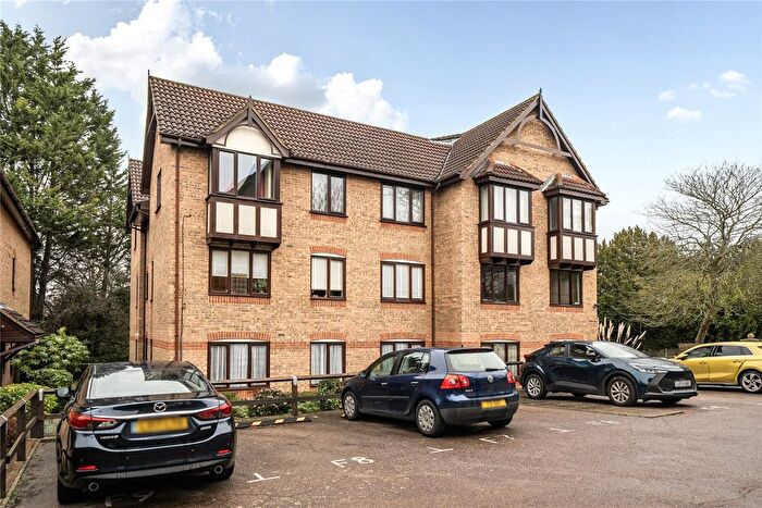 1 Bedroom Flat For Sale In Durham Avenue, Bromley, BR2
