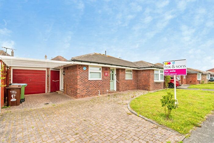 3 Bedroom Detached Bungalow For Sale In Kyoto Court, Bognor Regis, PO21