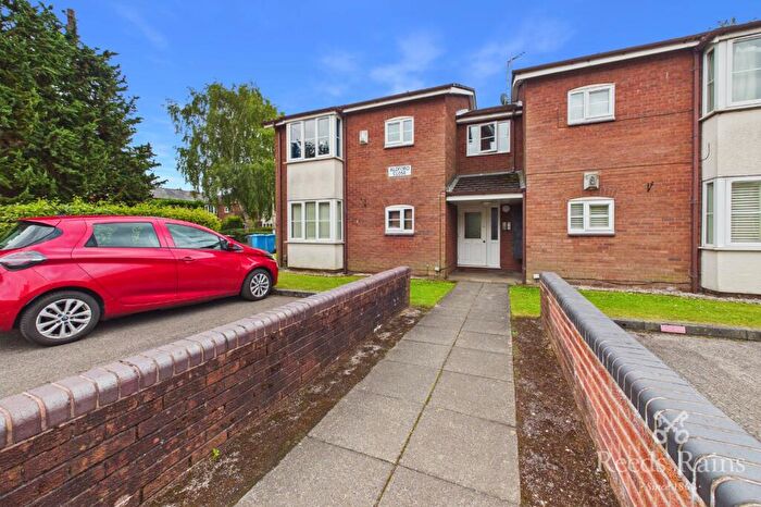 1 Bedroom Apartment To Rent In Aldford Close, Didsbury, Manchester, M20