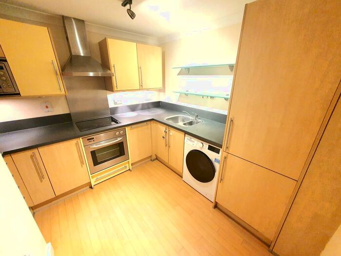 3 Bedroom Apartment To Rent In Wherry Road, Norwich, NR1