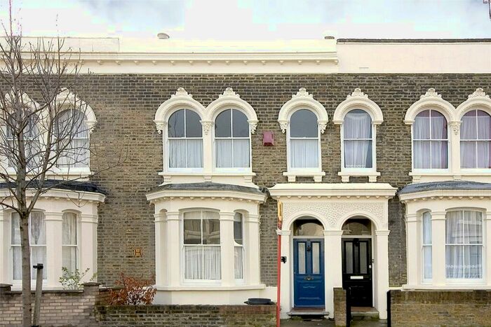 3 Bedroom Terraced House To Rent In Strahan Road, Bow, London, E3