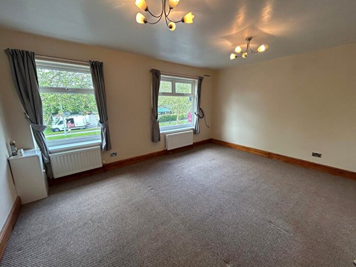 1 Bedroom Flat To Rent In Nangreave Road, SK2