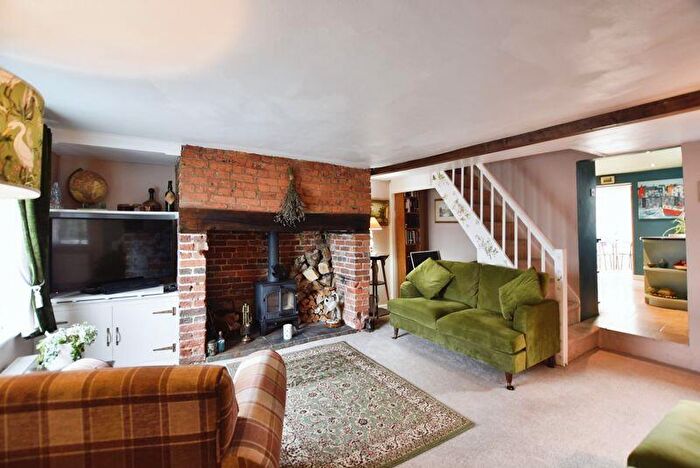 2 Bedroom Terraced House For Sale In The Grey Cottage, Downton ***Video Tour***, SP5