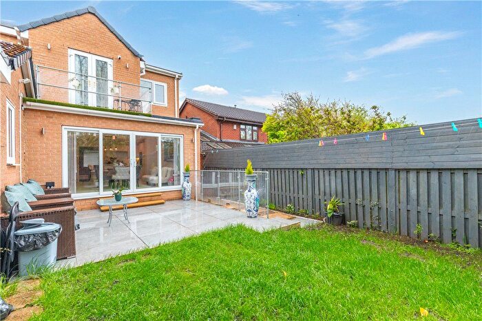 4 Bedroom Detached House For Sale In Haven Chase, Leeds, West Yorkshire, LS16