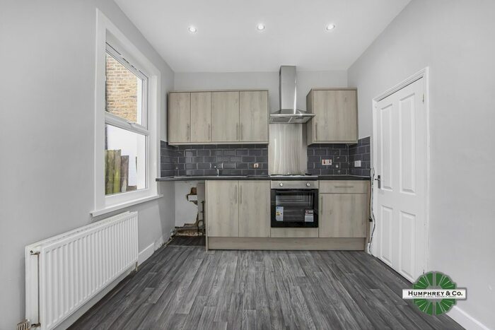 3 Bedroom Terraced House To Rent In Aubrey Road, London, E17