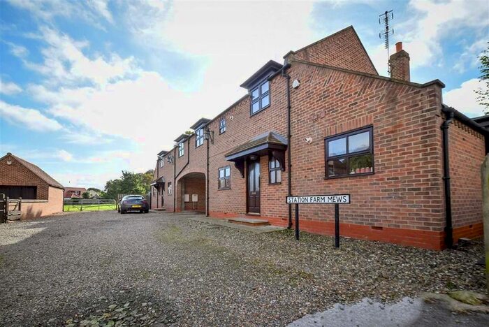2 Bedroom Flat To Rent In Station Farm Mews, Souttergate, Hedon, HU12