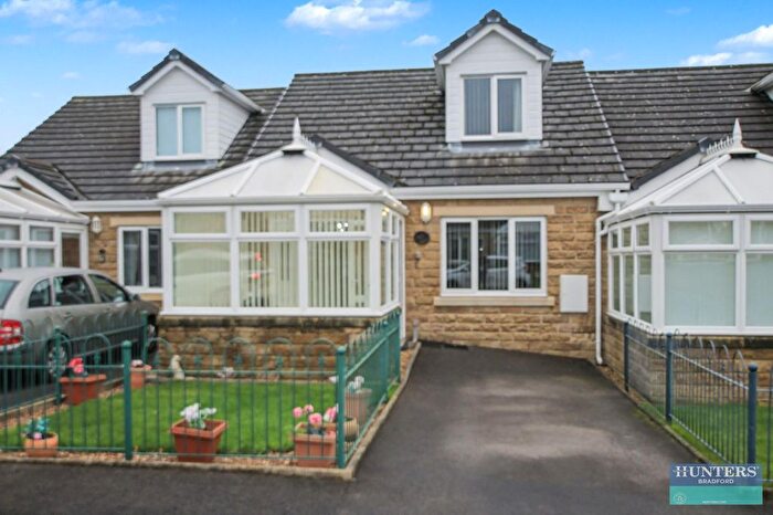 3 Bedroom Bungalow For Sale In Pitty Beck View Allerton, Bradford, BD15