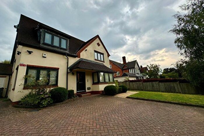5 Bedroom Detached House To Rent In Russell Road, Birmingham, B13