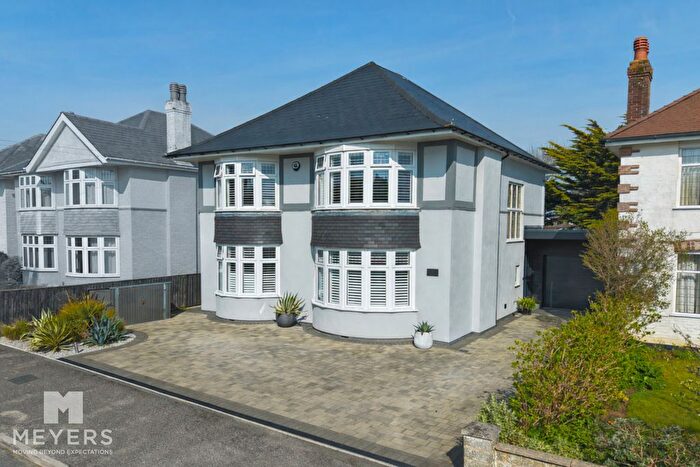 5 Bedroom Detached House For Sale In Harland Road, Bournemouth, BH6