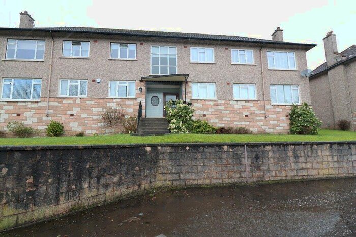 3 Bedroom Flat To Rent In Main Street, Milngavie, Glasgow, East Dunbartonshire, G62