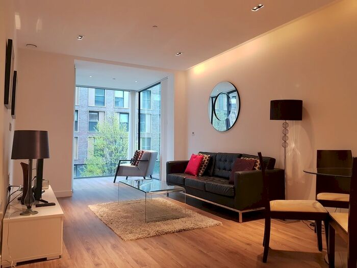 1 Bedroom Flat To Rent In Leman Street, London, E1