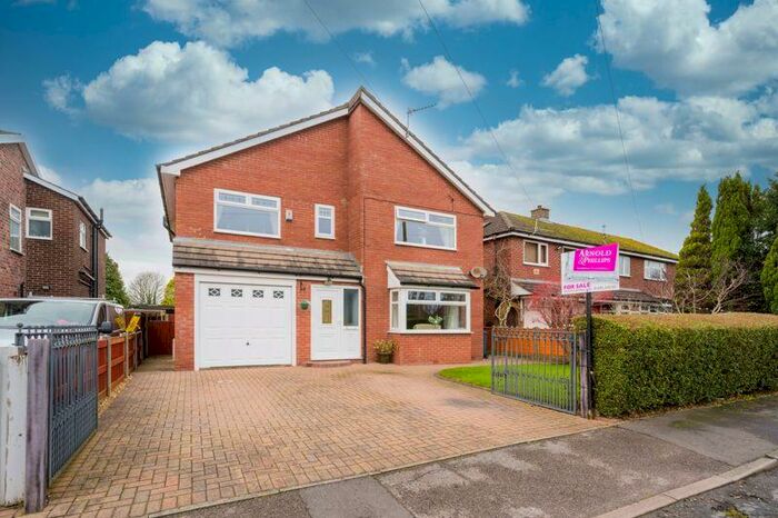 4 Bedroom Detached House For Sale In Hillock Lane, Scarisbrick, L40