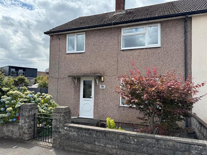 3 Bedroom End Of Terrace House For Sale In Queens Road, Bulwark, Chepstow, NP16