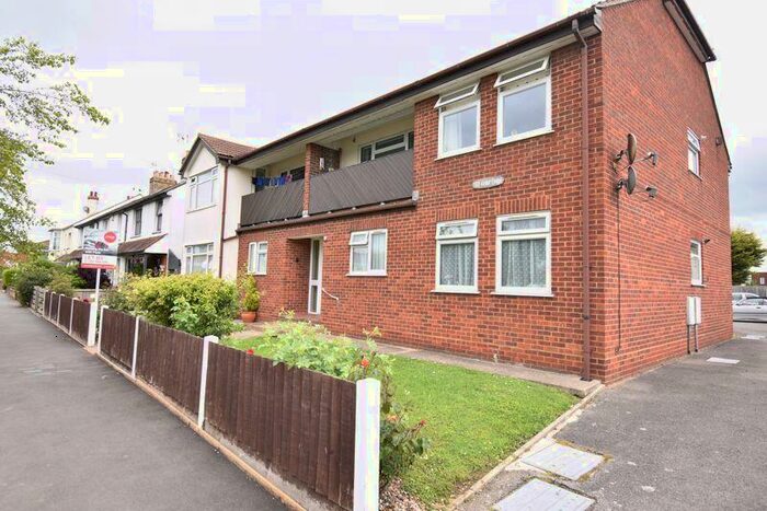 1 Bedroom Apartment To Rent In Herschell Road, Leigh-On-Sea, SS9