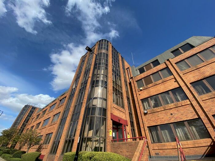 2 Bedroom Flat To Rent In Priestgate, Peterborough, PE1