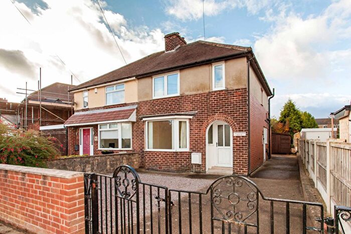 3 Bedroom Semi Detached House For Sale In Mooracre Lane, Bolsover, S44