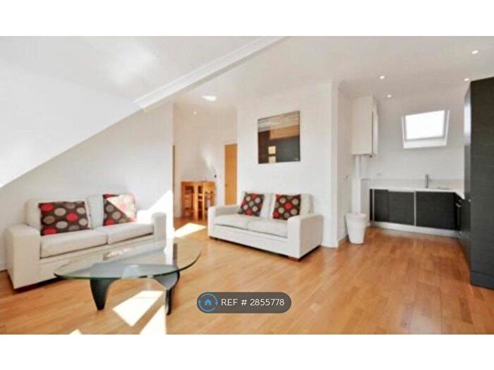 1 Bedroom Flat To Rent In Kilburn Lane, London, W10
