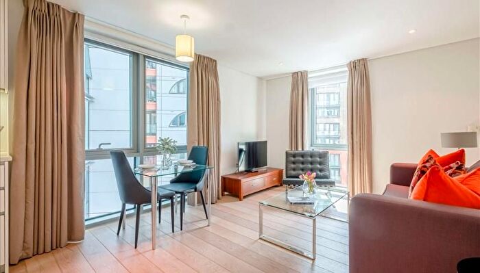 1 Bedroom Property To Rent In Merchant Square East, London, W2