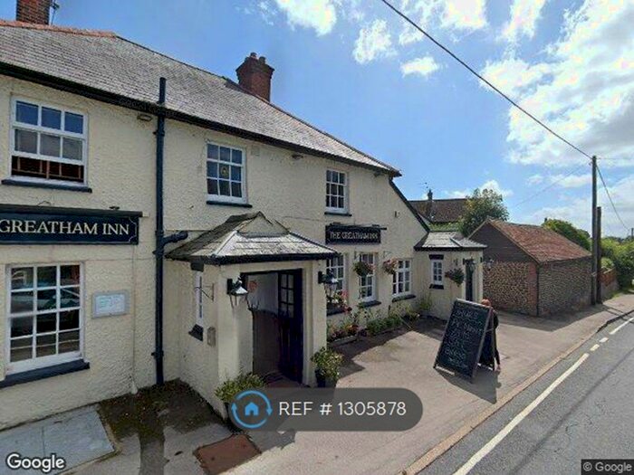 1 Bedroom Flat To Rent In Petersfield Road, Greatham, Liss GU33