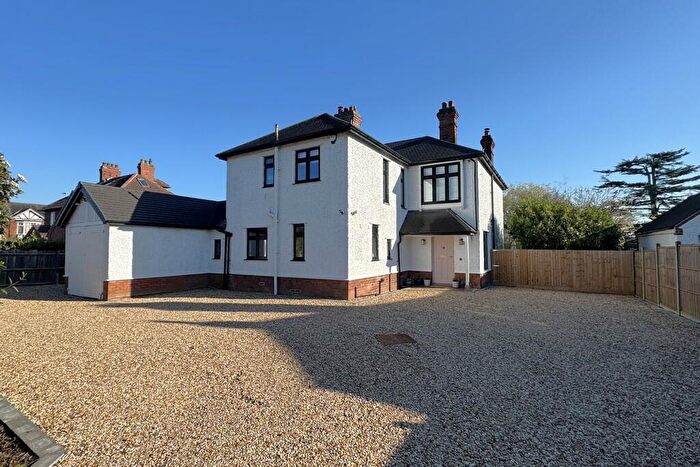 5 Bedroom Detached House For Sale In Hamilton Drive, Melton Mowbray, LE13