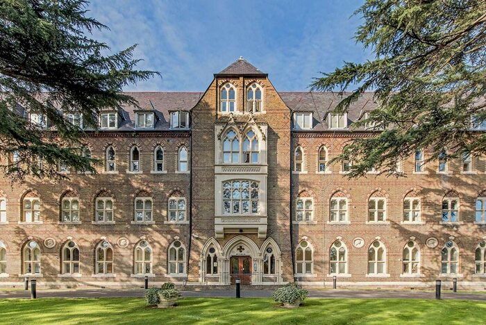 2 Bedroom Flat To Rent In Borough Road, Osterley, Isleworth, TW7