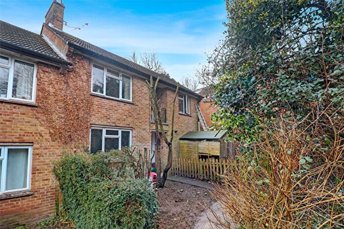2 Bedroom Flat For Sale In Ashford Close, Milverton, Taunton, Somerset, TA4