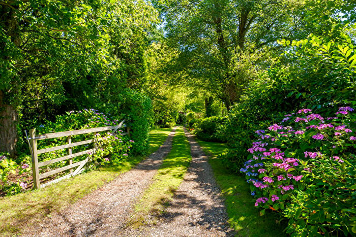 4 Bedroom Detached House For Sale In Bladbean, Elham, Canterbury, CT4