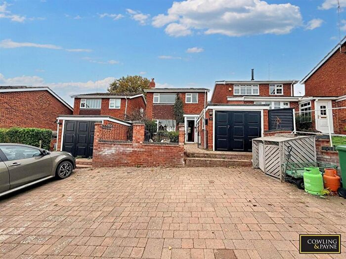 3 Bedroom Link Detached House For Sale In Brook Street, Colne Engaine, Colchester, CO6
